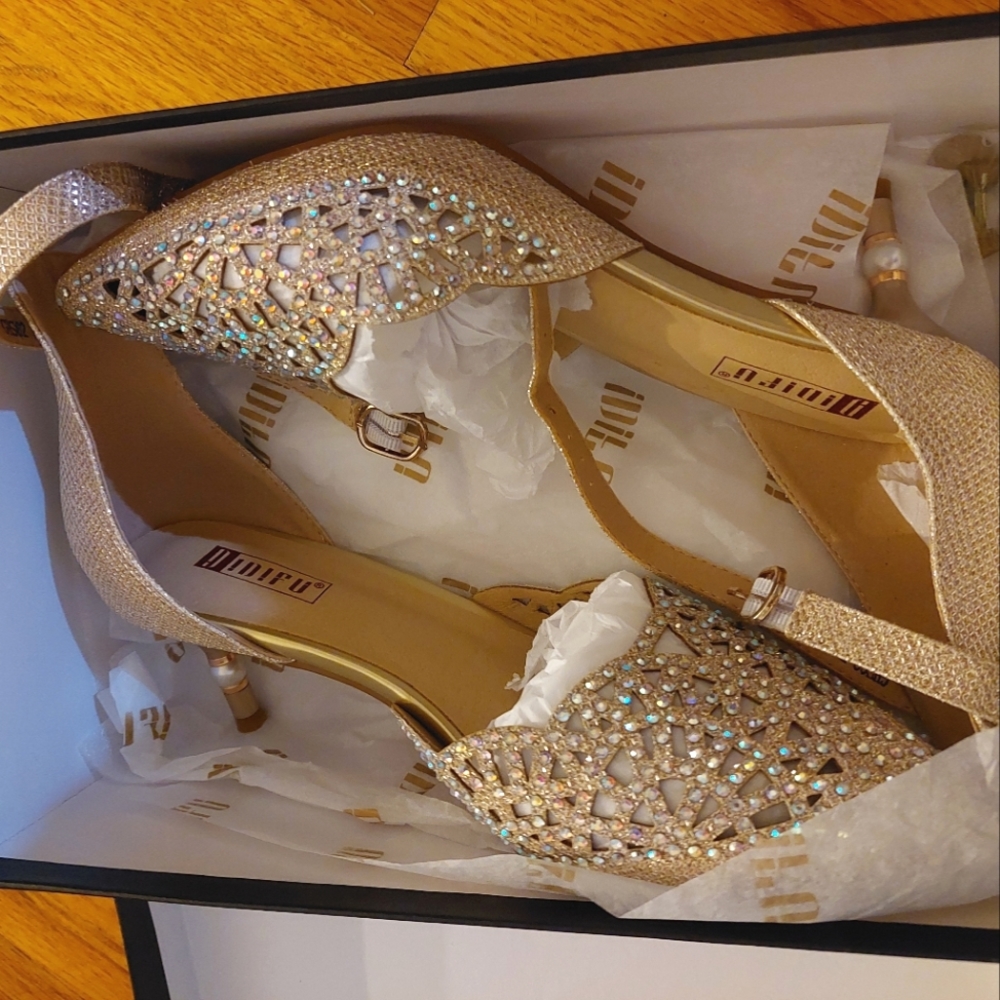 Gold Sparkle, Pearl Heel NEW